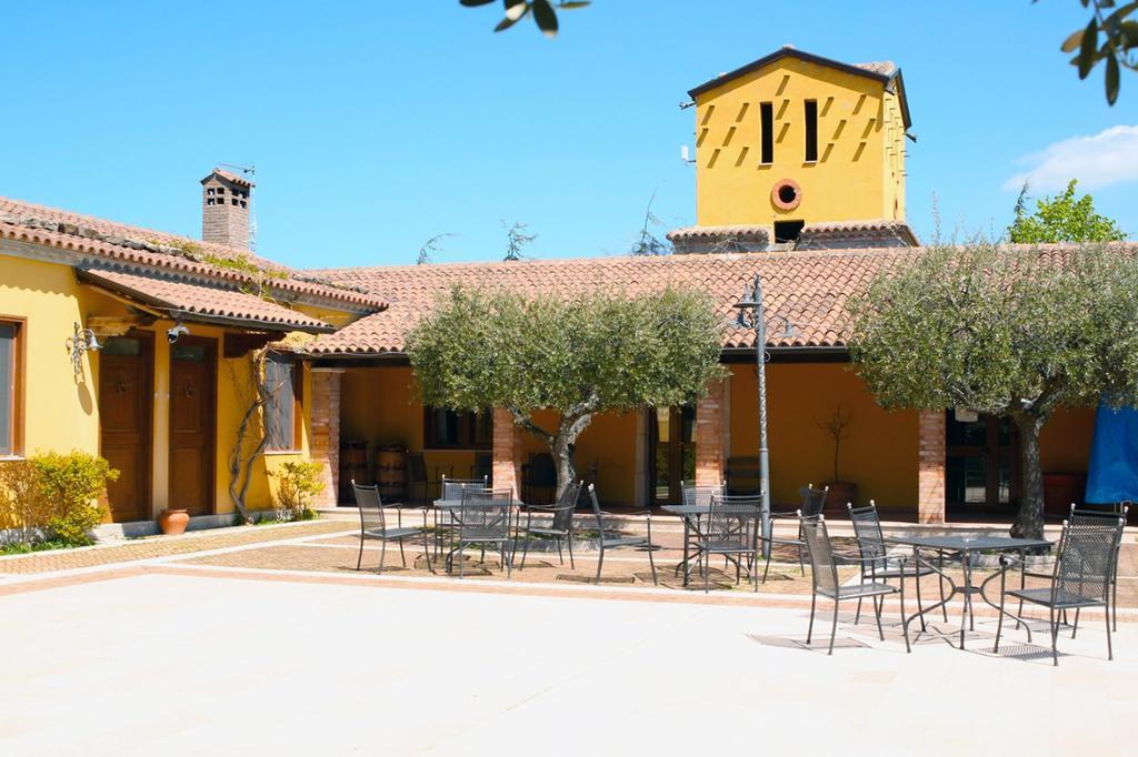 Agriturismo Macchiacupa Hotel Ariano Irpino Kültér fotó